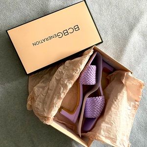 NWT bcbg sandals size 8.5